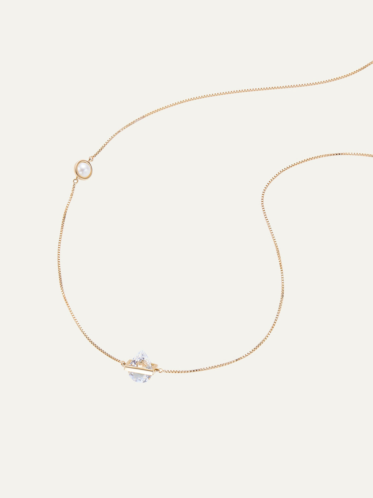 Breeze Pearl Necklace