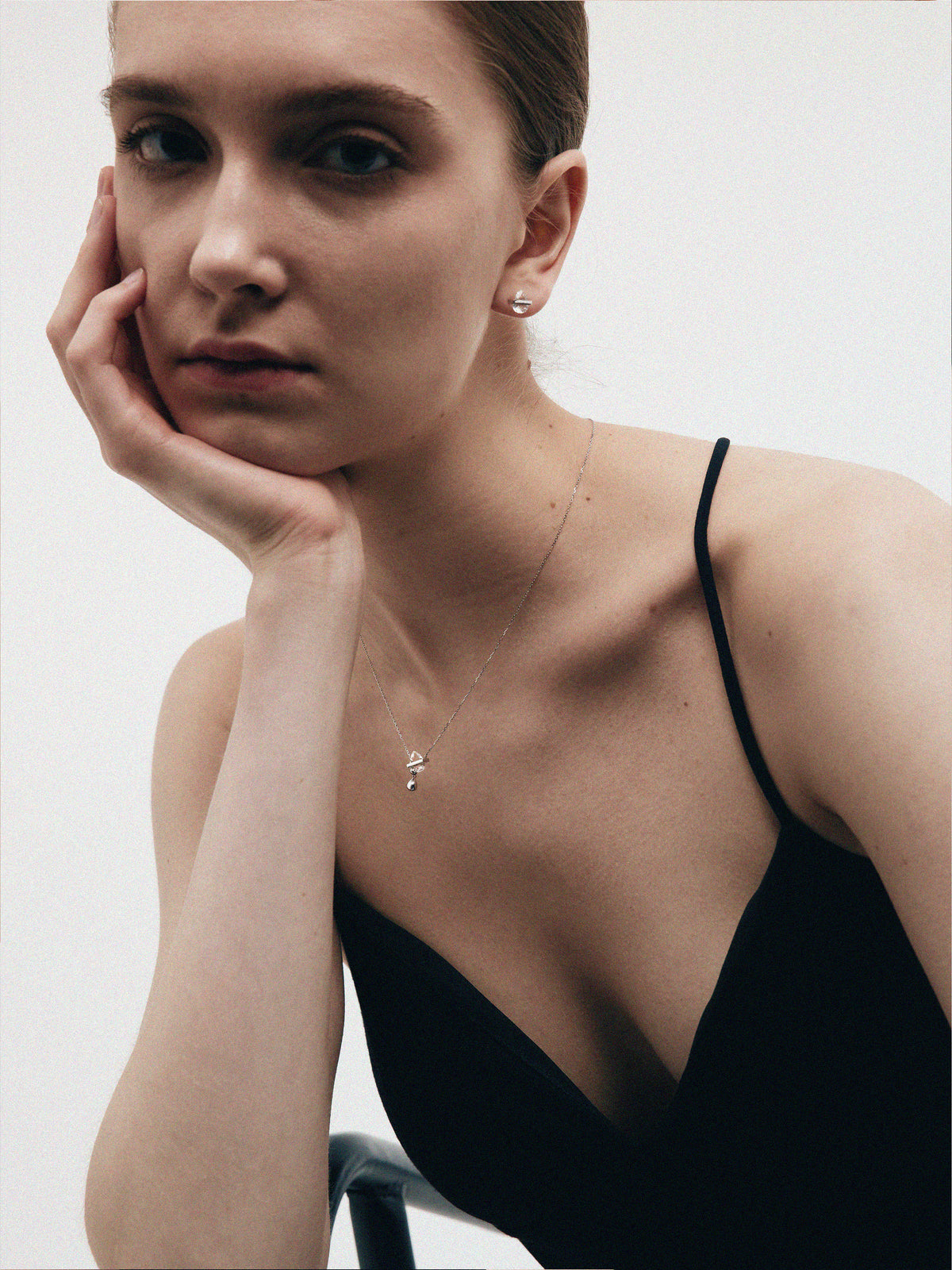 Movement Adjustable Crystal Necklace