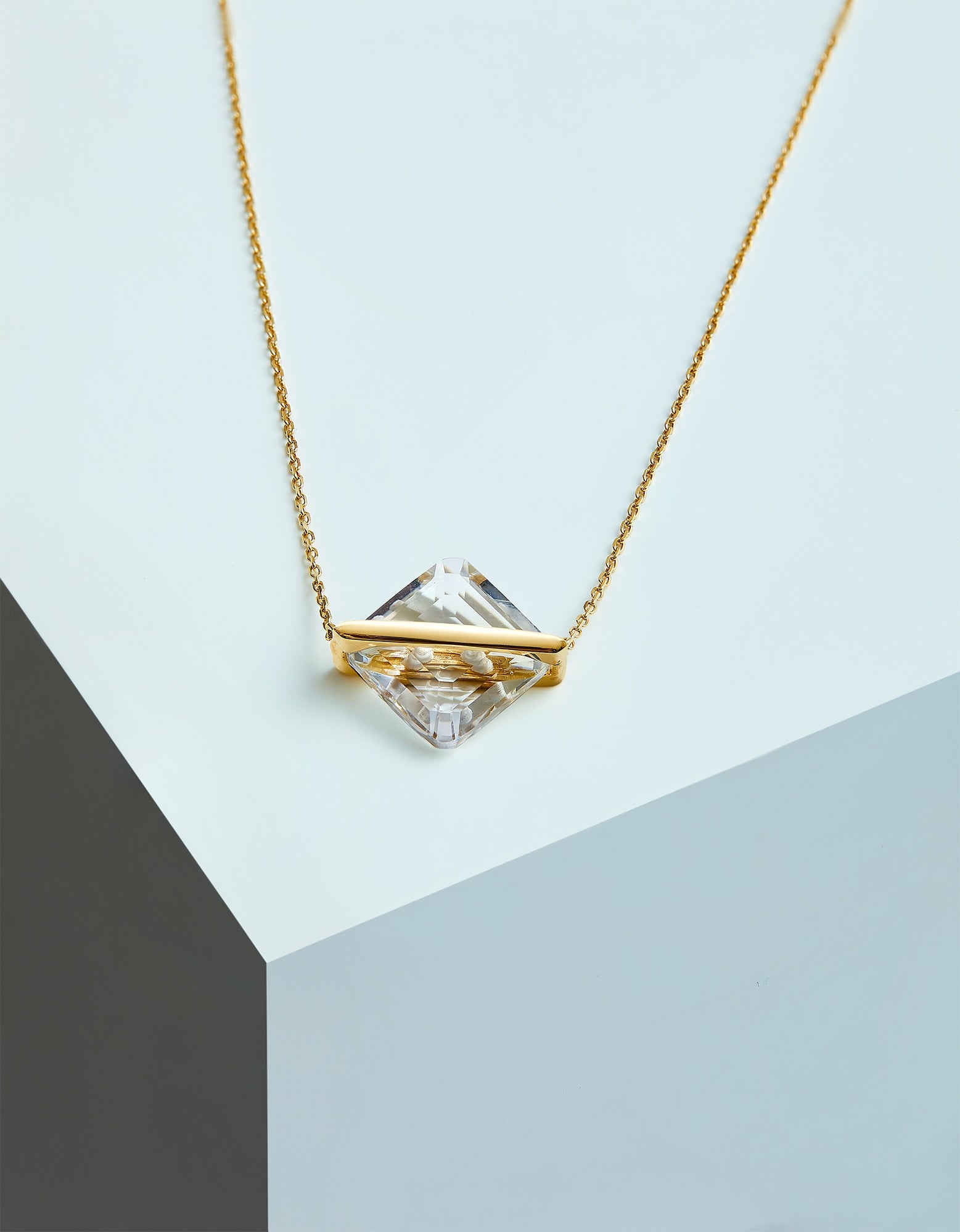 14K GOLD CRYSTAL NECKLACE